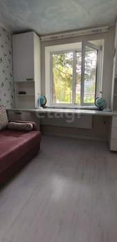 3-к квартира, вторичка, 64м2, 1/10 этаж