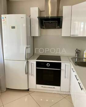 1-к квартира, вторичка, 42м2, 4/10 этаж