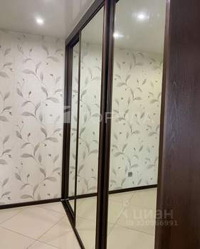 1-к квартира, вторичка, 42м2, 4/10 этаж