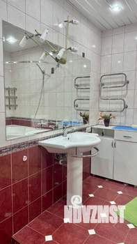 2-к квартира, вторичка, 58м2, 2/17 этаж