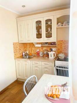 3-к квартира, вторичка, 57м2, 8/9 этаж