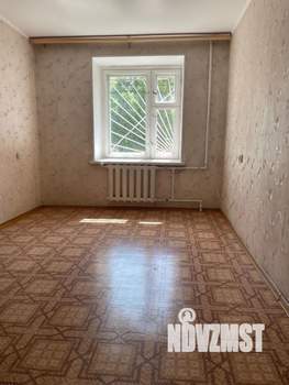 2-к квартира, вторичка, 52м2, 1/7 этаж