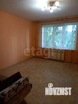 3-к квартира, вторичка, 65м2, 1/10 этаж