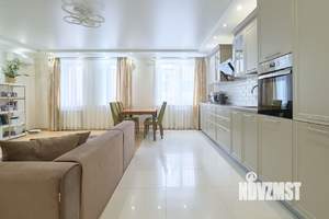 3-к квартира, вторичка, 105м2, 2/12 этаж