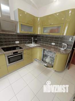 3-к квартира, вторичка, 100м2, 3/5 этаж