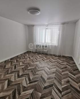 3-к квартира, вторичка, 81м2, 9/10 этаж