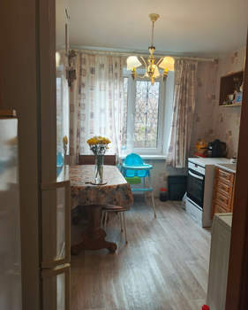 2-к квартира, вторичка, 54м2, 1/9 этаж