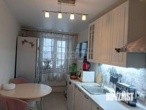 2-к квартира, вторичка, 57м2, 9/14 этаж