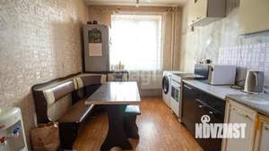 2-к квартира, вторичка, 64м2, 4/10 этаж