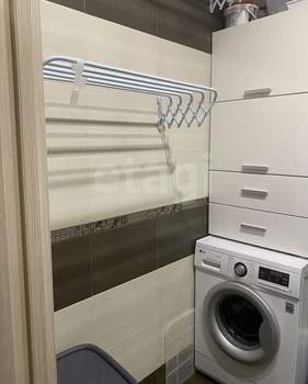 3-к квартира, вторичка, 64м2, 4/17 этаж