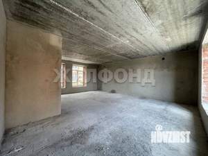 4-к квартира, вторичка, 166м2, 4/4 этаж
