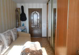 3-к квартира, вторичка, 59м2, 3/5 этаж
