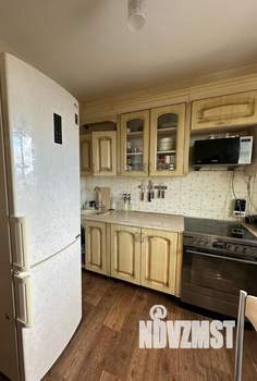 4-к квартира, вторичка, 72м2, 10/10 этаж