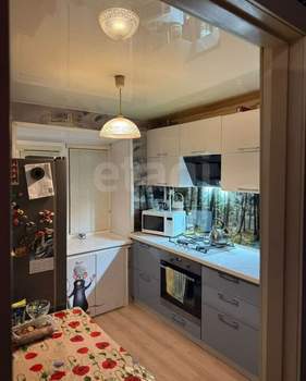 2-к квартира, вторичка, 42м2, 1/5 этаж