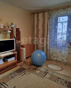 3-к квартира, вторичка, 64м2, 9/9 этаж