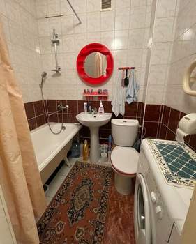 1-к квартира, вторичка, 40м2, 1/6 этаж