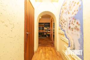 3-к квартира, вторичка, 90м2, 1/2 этаж