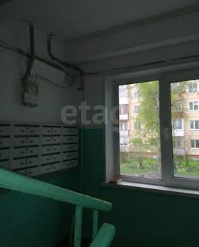 2-к квартира, вторичка, 45м2, 5/5 этаж