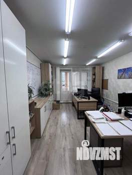 2-к квартира, вторичка, 52м2, 1/10 этаж
