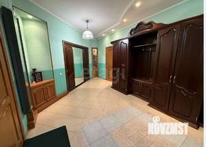 4-к квартира, вторичка, 225м2, 6/6 этаж