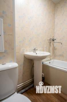 Студия квартира, вторичка, 11м2, 1/5 этаж