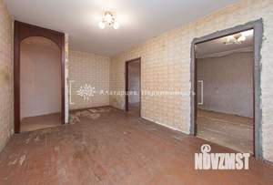 3-к квартира, вторичка, 48м2, 1/5 этаж