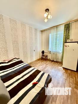 2-к квартира, вторичка, 23м2, 1/5 этаж