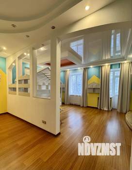 3-к квартира, вторичка, 125м2, 3/6 этаж