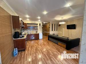 3-к квартира, вторичка, 102м2, 1/6 этаж