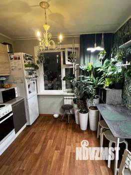 2-к квартира, вторичка, 54м2, 8/10 этаж