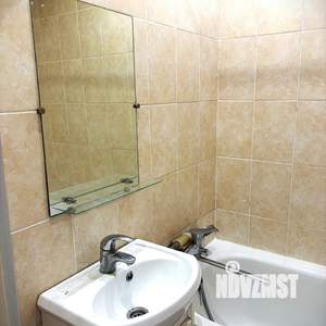 1-к квартира, вторичка, 33м2, 4/4 этаж