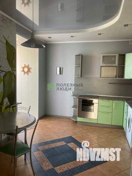 3-к квартира, вторичка, 104м2, 6/6 этаж