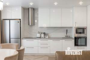4-к квартира, вторичка, 115м2, 4/6 этаж