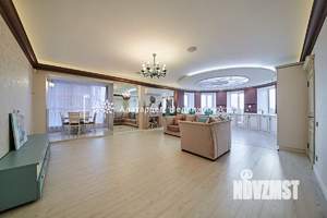 4-к квартира, вторичка, 145м2, 7/10 этаж