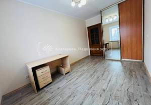 3-к квартира, вторичка, 82м2, 2/5 этаж