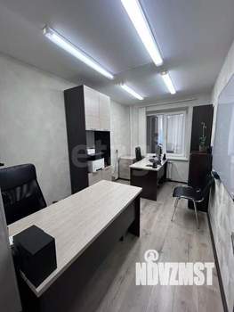 2-к квартира, вторичка, 52м2, 1/10 этаж