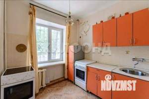 2-к квартира, вторичка, 41м2, 1/5 этаж