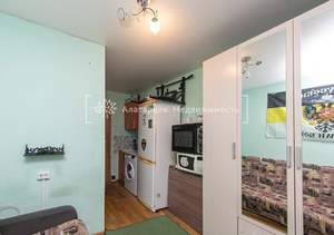 Студия квартира, вторичка, 13м2, 1/9 этаж