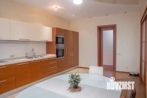 4-к квартира, вторичка, 198м2, 4/6 этаж