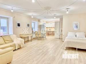 Студия квартира, вторичка, 52м2, 1/5 этаж