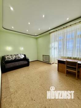 3-к квартира, вторичка, 103м2, 9/9 этаж