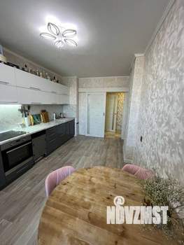 2-к квартира, вторичка, 77м2, 13/16 этаж