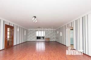 3-к квартира, вторичка, 131м2, 3/6 этаж