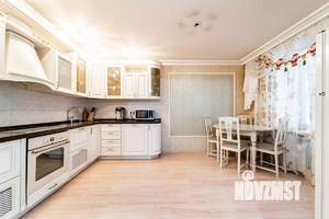 3-к квартира, вторичка, 92м2, 1/10 этаж