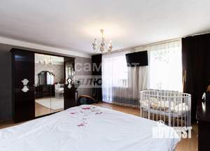 4-к квартира, вторичка, 118м2, 9/11 этаж