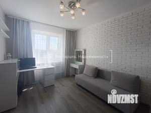 2-к квартира, вторичка, 64м2, 10/17 этаж