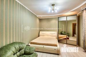 3-к квартира, вторичка, 101м2, 2/6 этаж
