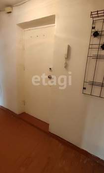 2-к квартира, вторичка, 44м2, 3/5 этаж