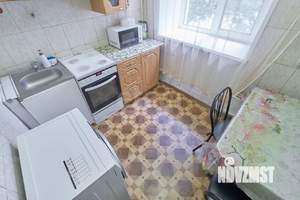 4-к квартира, вторичка, 62м2, 1/5 этаж