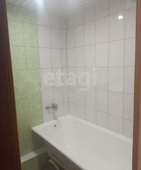 4-к квартира, вторичка, 58м2, 1/5 этаж